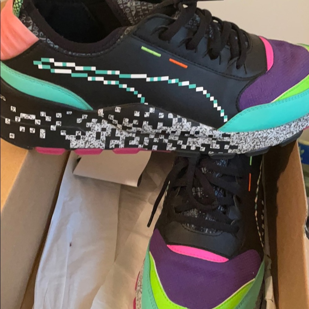 Puma Sneakers